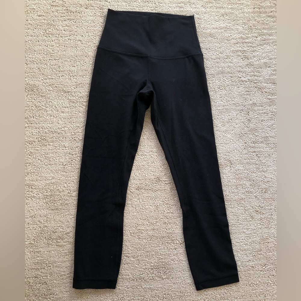 Lululemon Cropped Align Legging *FLAW*